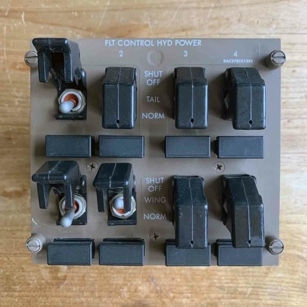 Boeing 747 hydraulic power shutoff module for sale.