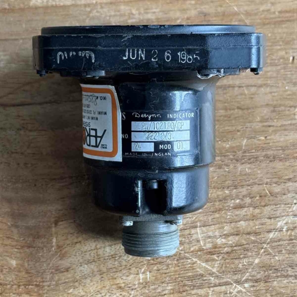 Smiths Industries torque pressure indicator for sale.