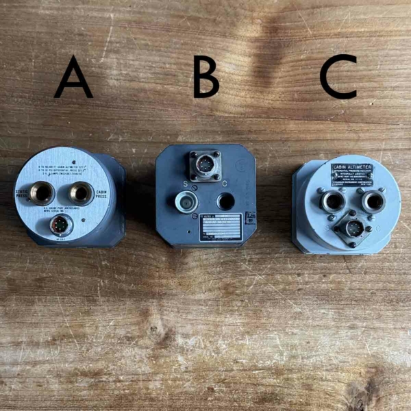 Cabin altitude and differential pressure indicator for sale.