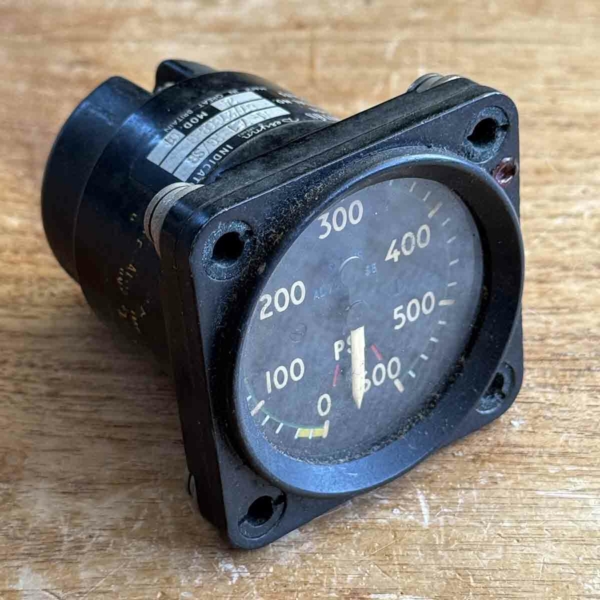 Oil pressure indicator for sale.