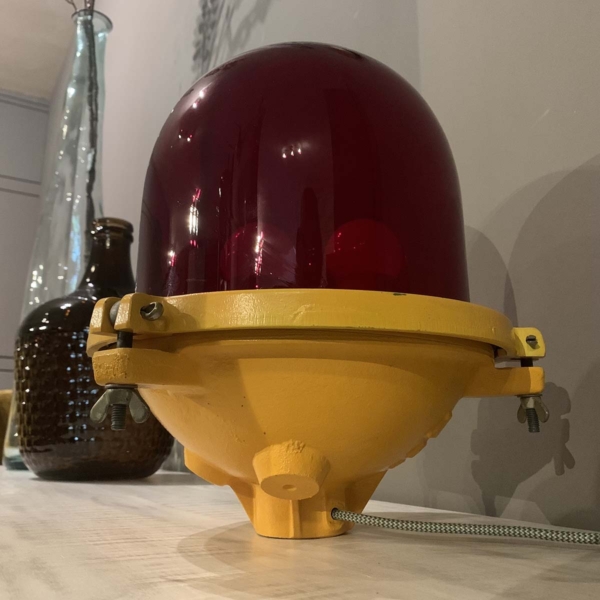 AEG airport obstruction light for sale.